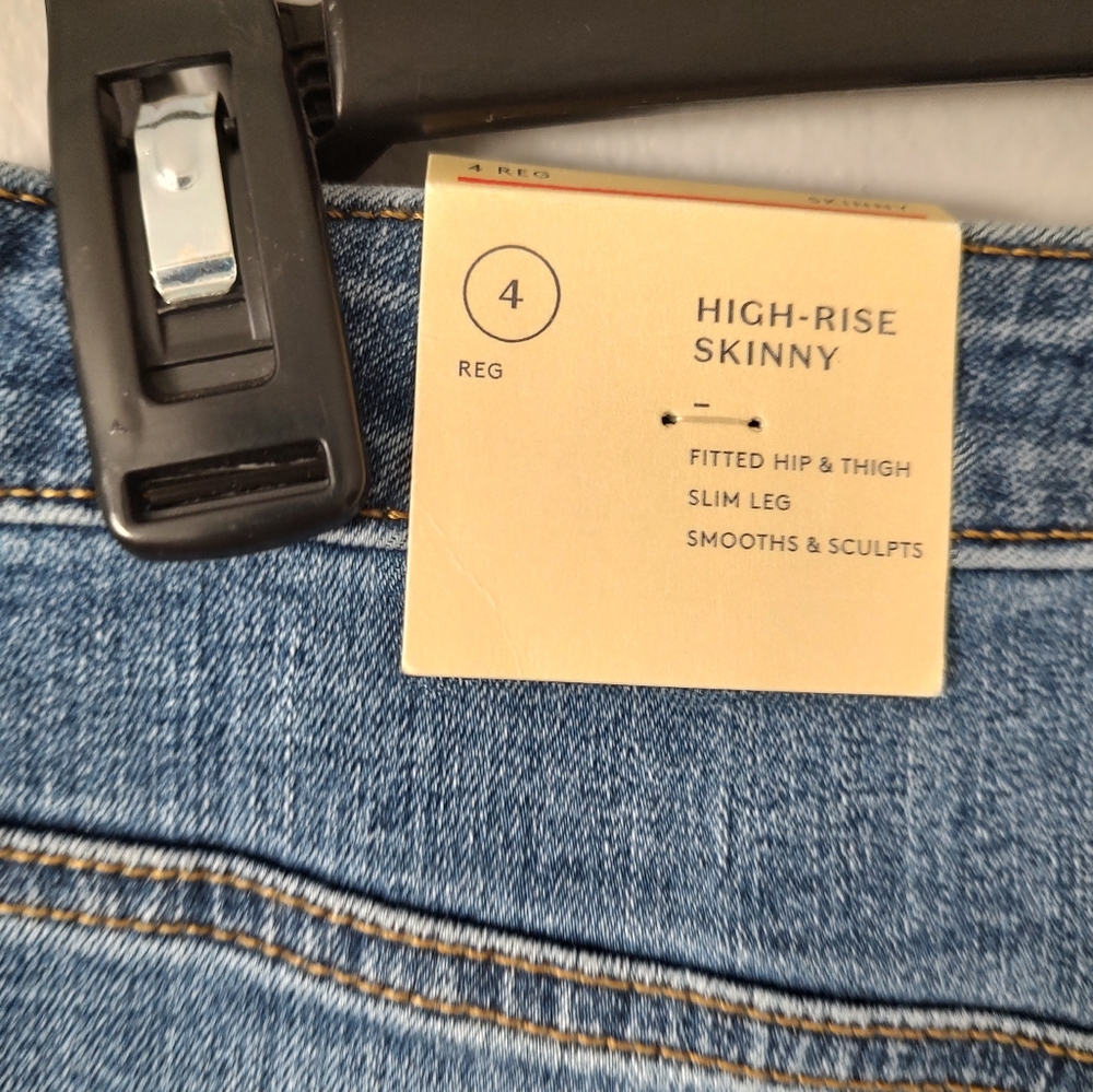 Jeans Women Universal Thread skinny size 4 skinny length  blue  New Ankle - Picture 4 of 10